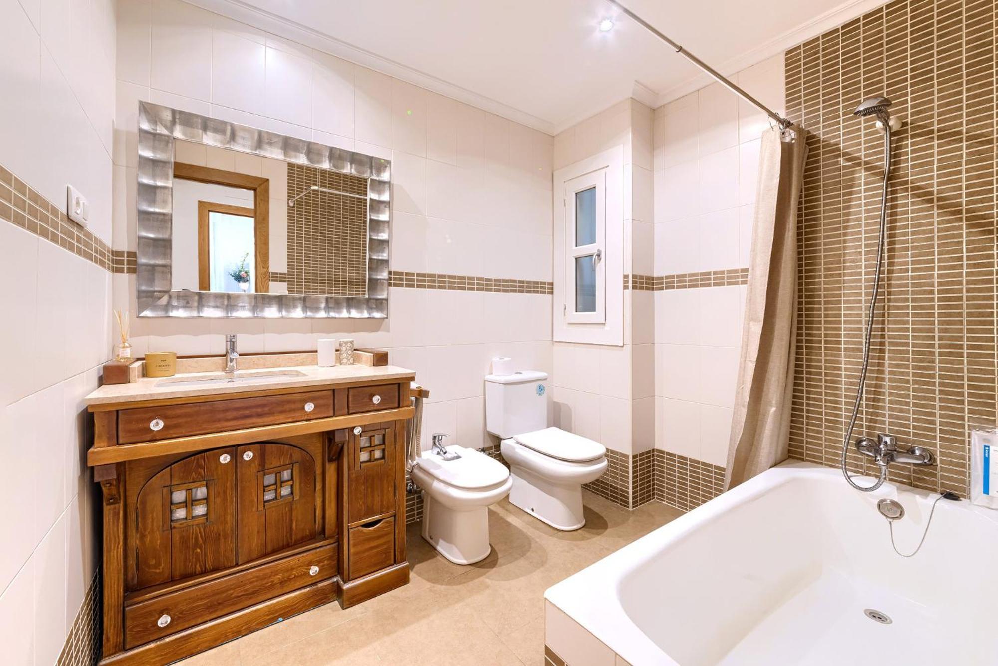 شقة Vivienda Turistica Acogedora Y Elegante En Irala بلباو المظهر الخارجي الصورة