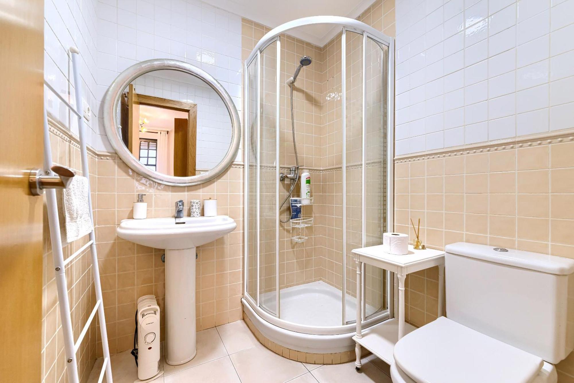 شقة Vivienda Turistica Acogedora Y Elegante En Irala بلباو المظهر الخارجي الصورة